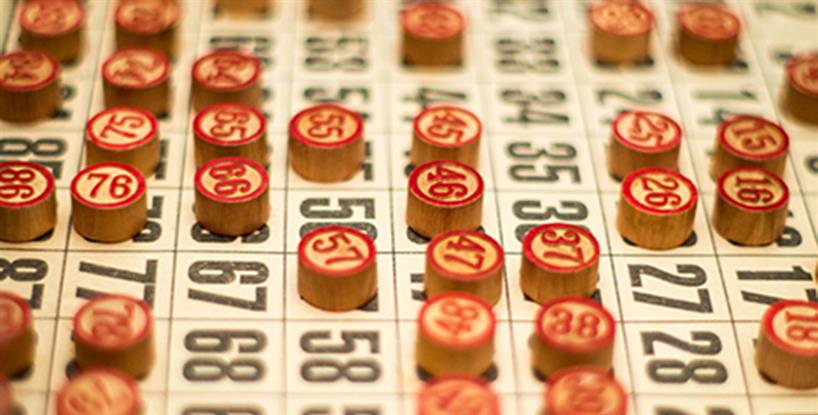 Bingo with Friends of Sauk Prairie Healthcare